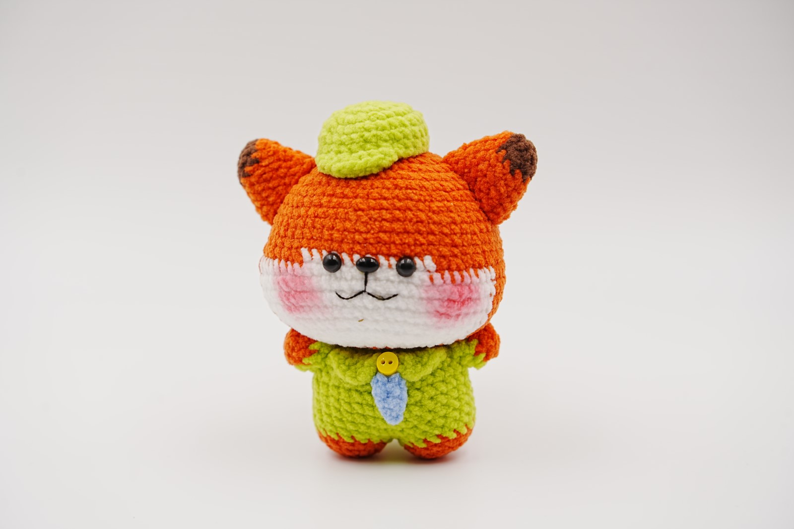 crochet-fox-009 Eared Gentleman Fox - Image 1