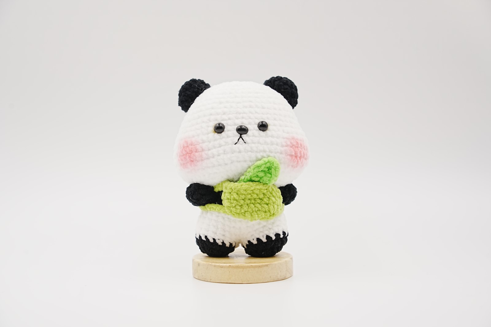 crochet-panda-005 Bamboo Panda - Image 1
