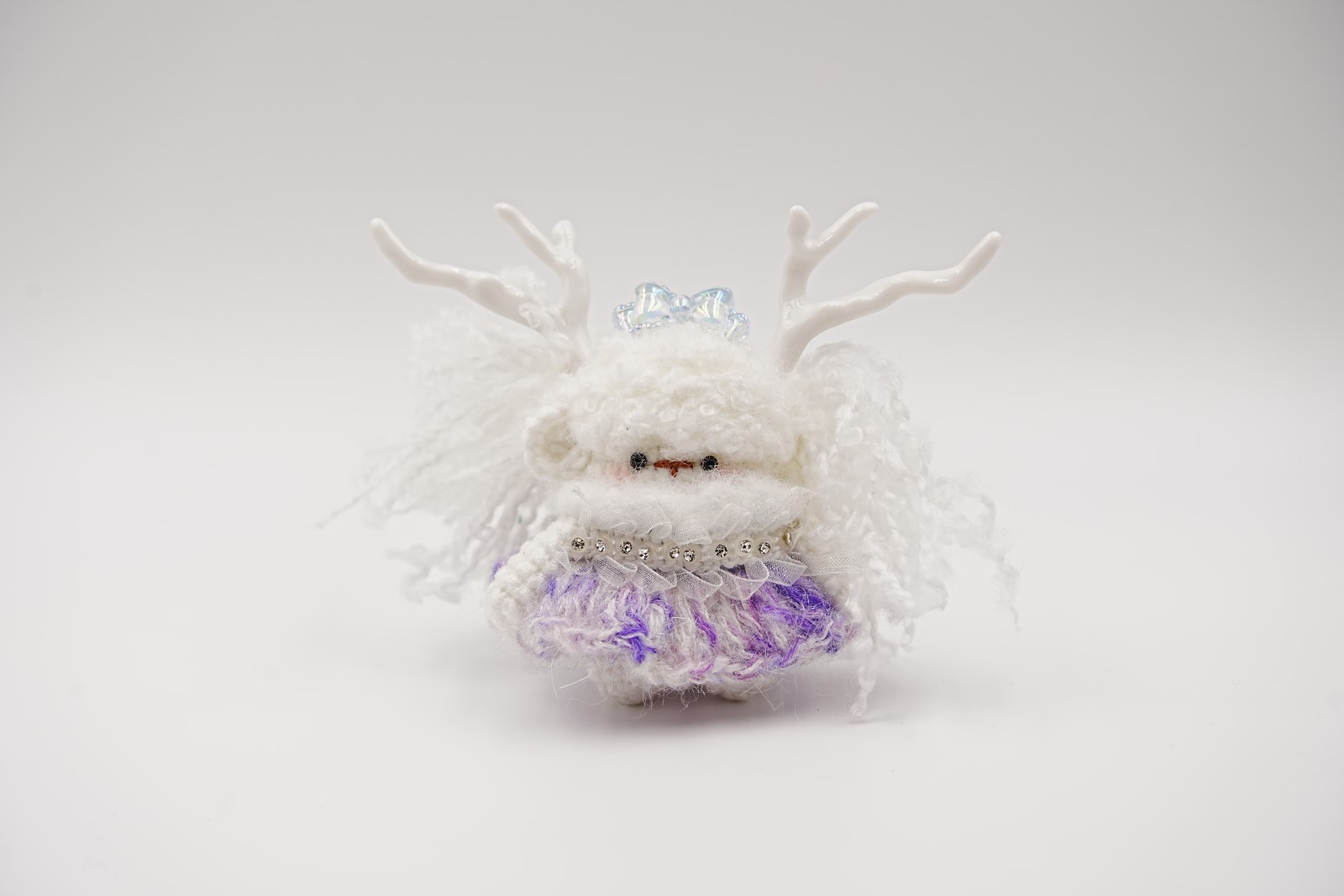 crochet-sheep-011 Fairy Lamb - Image 1